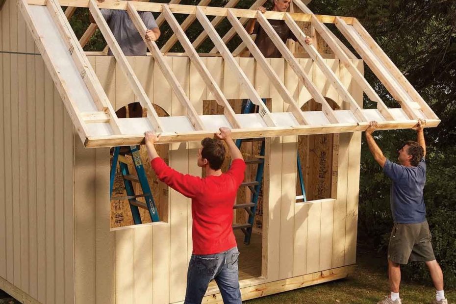 For the heading "Benefits of Modular Construction," an appropriate image would be a modular building with workers assembling the modules on a construction site.